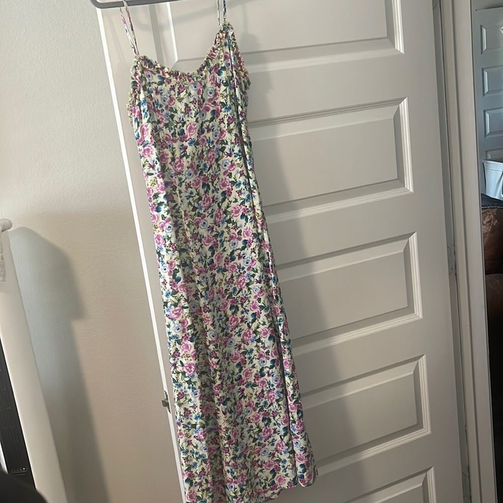 Floral Zara Dress (never worn)
